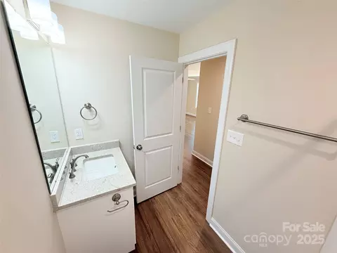 Bath - 288 Tram Rd, Lancaster, SC 29720 photo 3 of 5