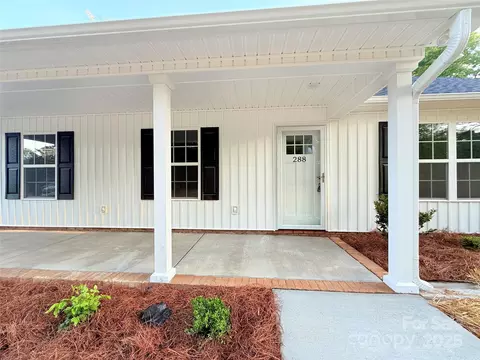 Exterior - 288 Tram Rd, Lancaster, SC 29720 photo 4 of 6