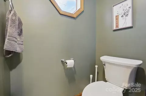 103 E Timberland Dr, Grover, NC 28073 photo 26