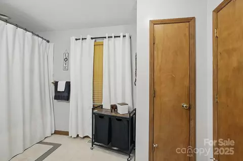 103 E Timberland Dr, Grover, NC 28073 photo 32