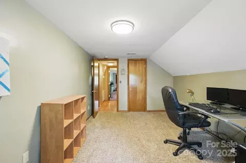 103 E Timberland Dr, Grover, NC 28073 photo 36