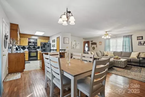103 E Timberland Dr, Grover, NC 28073 photo 14