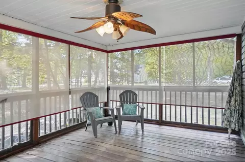 103 E Timberland Dr, Grover, NC 28073 photo 42