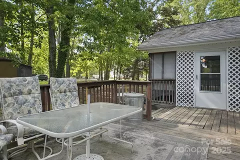 103 E Timberland Dr, Grover, NC 28073 photo 45