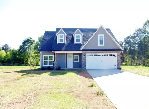 300 Southern Oaks Ln, Salisbury, NC 28147