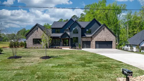 4377 Kiser Island Rd, Terrell, NC 28682