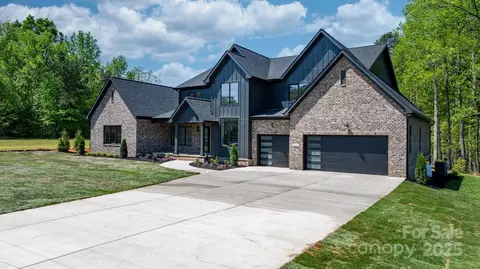 4377 Kiser Island Rd, Terrell, NC 28682 photo 4