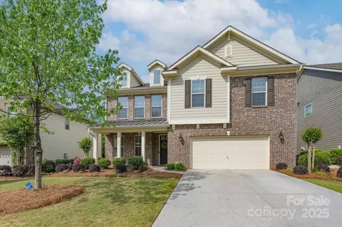 866 Tyne Dr, Fort Mill, SC 29715