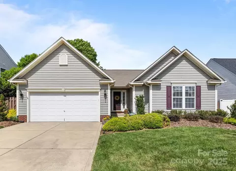 2006 Holly Villa Cir, Indian Trail, NC 28079