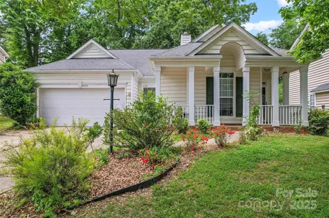 11913 Little Stoney Ct, Charlotte, NC 28269