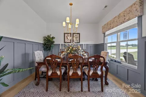 Dining - 4316 Nesbit Rd, Monroe, NC 28112 photo 2 of 3