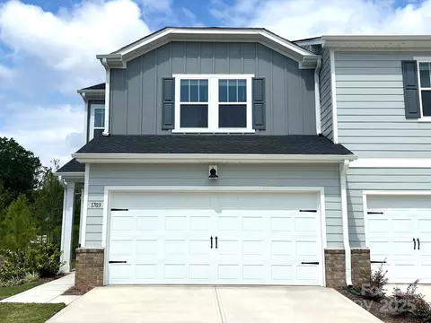 1703 Braemar Village Dr, Monroe, NC 28110