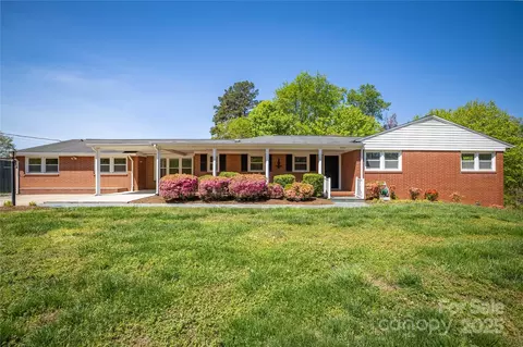 308 Praley Nw St NW, Valdese, NC 28690