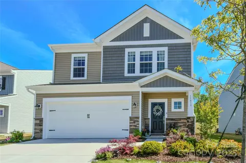 15813 Capps Rd, Charlotte, NC 28278