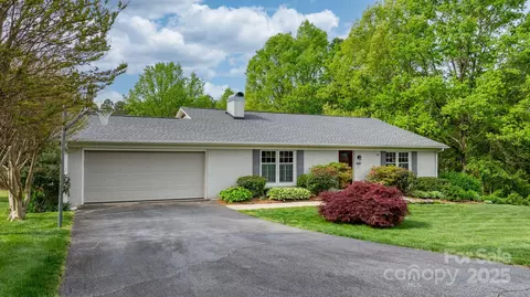 5486 Suttlemyre Ln, Hickory, NC 28601 photo 30