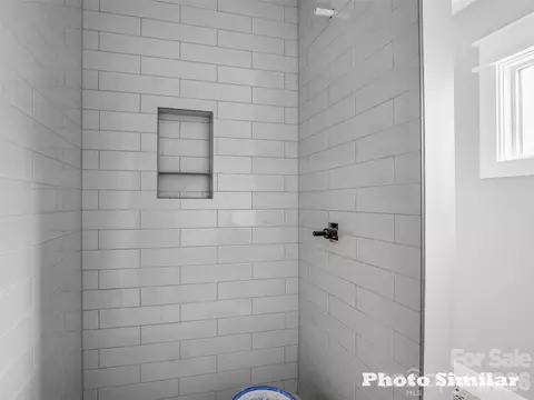 Bath - 1 Jackson Ridge Ln, Mill Spring, NC 28756 photo 5 of 6