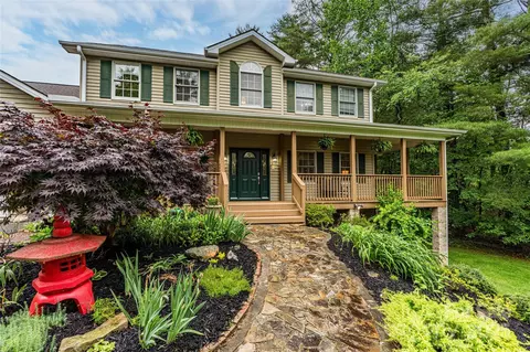 148 Broyles Rd, Hendersonville, NC 28791