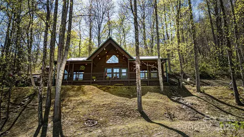 288 Meadow Rd, Bryson City, NC 28713