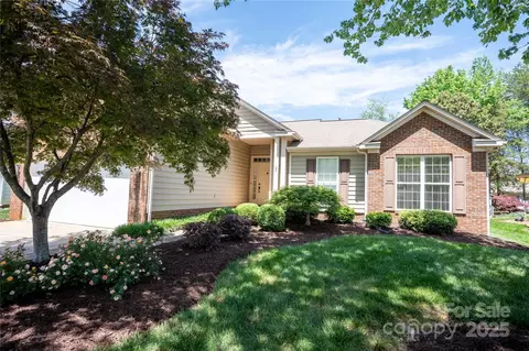 134 Walmsley Pl, Mooresville, NC 28117