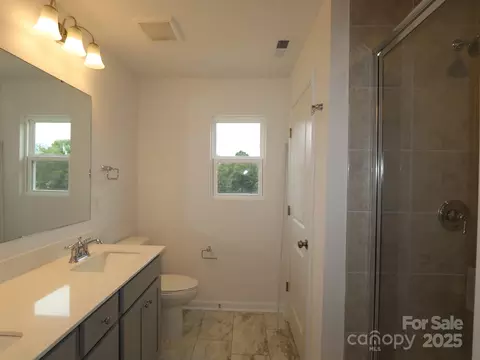 Bath - 1141 Overbrook Pl, Wingate, NC 28174 photo 2 of 2