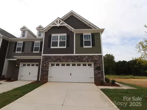1141 Overbrook Pl, Wingate, NC 28174