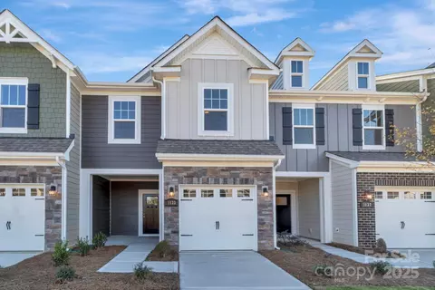 1133 Overbrook Pl, Wingate, NC 28174