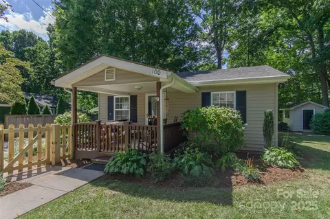 100 5th St, Black Mountain, NC 28711