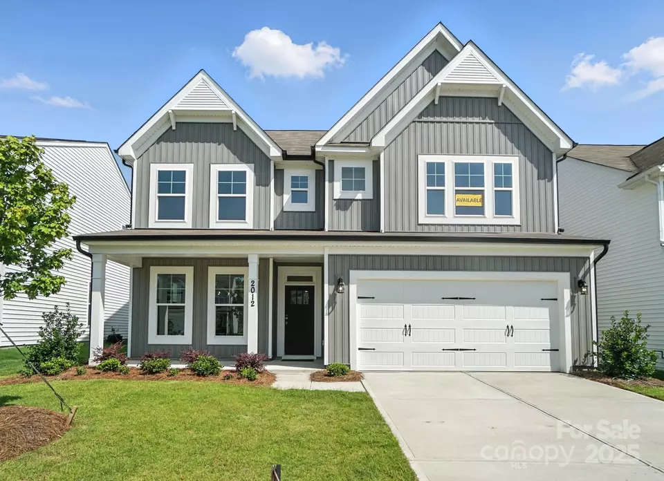 Exterior - 2012 Embassy Ct, Charlotte, NC 28213 photo 1 of 6