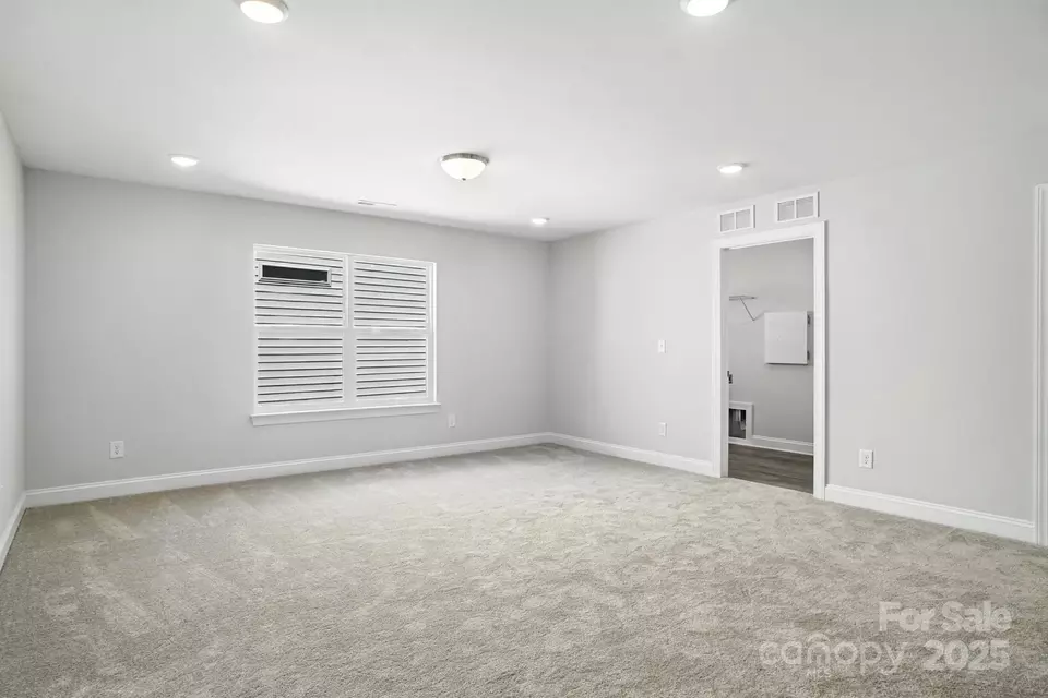 Other - 2012 Embassy Ct, Charlotte, NC 28213 photo 8 of 20