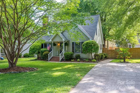 741 Bermuda Ave, Gastonia, NC 28054