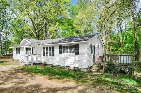 Exterior - 124 Ayers Rd, Grover, NC 28073 photo 2 of 2