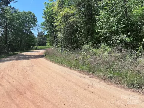 5045 Amity 12 Ln #12, Iron Station, NC 28080