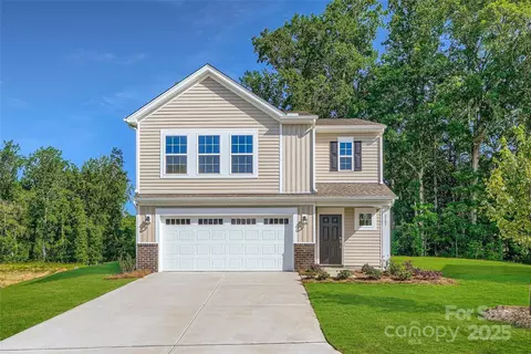 2107 Columbidae Ln, Gastonia, NC 28052