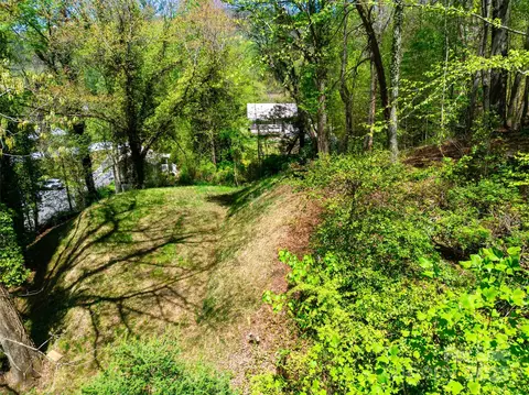 165 Maple St, Sylva, NC 28779 photo 9