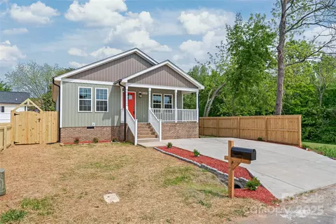 320 Evans Nw St NW, Concord, NC 28027