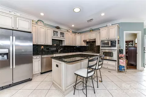 Kitchen - 172 Harper Lee St, Davidson, NC 28036 photo 1 of 3