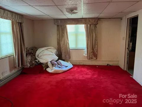 187 E Glenview St, Marion, NC 28752 photo 22
