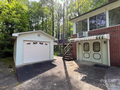 187 E Glenview St, Marion, NC 28752 photo 34