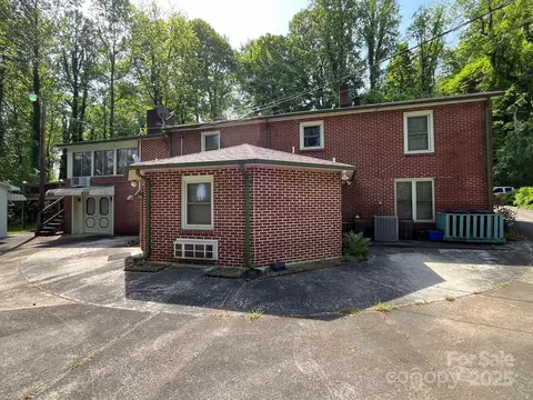 187 E Glenview St, Marion, NC 28752 photo 9