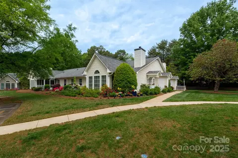 21136 Cold Spring Ln, Cornelius, NC 28031