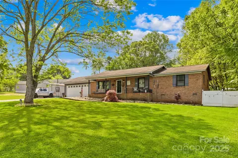 1279 Rocky Creek Rd, Shelby, NC 28152