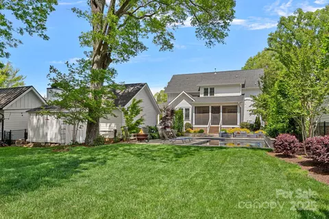 Exterior - 309 Catawba Ave, Davidson, NC 28036 photo 6 of 15