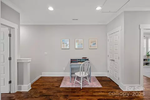 Entry Way - 309 Catawba Ave, Davidson, NC 28036 photo 3 of 3