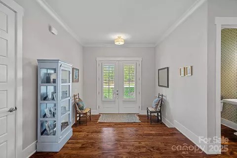 Entry Way - 309 Catawba Ave, Davidson, NC 28036 photo 1 of 3