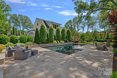 Exterior - 309 Catawba Ave, Davidson, NC 28036 photo 14 of 15