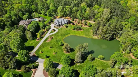 8670 Arbor Oaks Cir, Concord, NC 28027