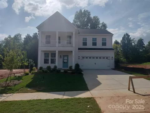 110 Canary 3 Ln #3, Mooresville, NC 28115