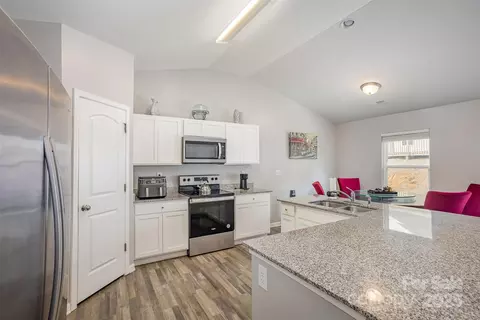 Kitchen - 1125 Silvertrace Dr, Salisbury, NC 28144 photo 2 of 2