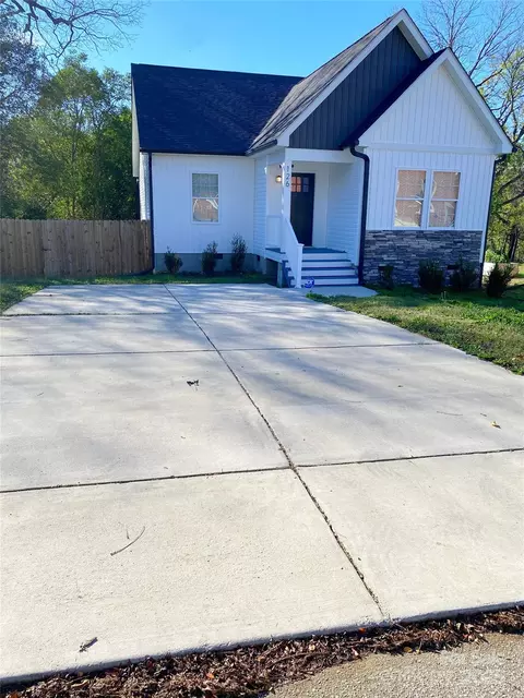 126 Pleasant Hill St, Lancaster, SC 29720
