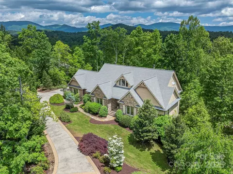 14 Sweet Gum Hl, Fletcher, NC 28732